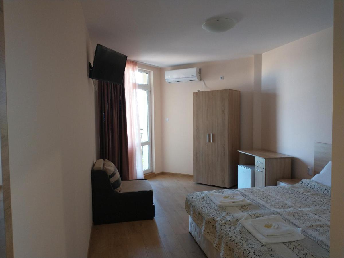 Aura Family Hotel Ravda Exterior foto