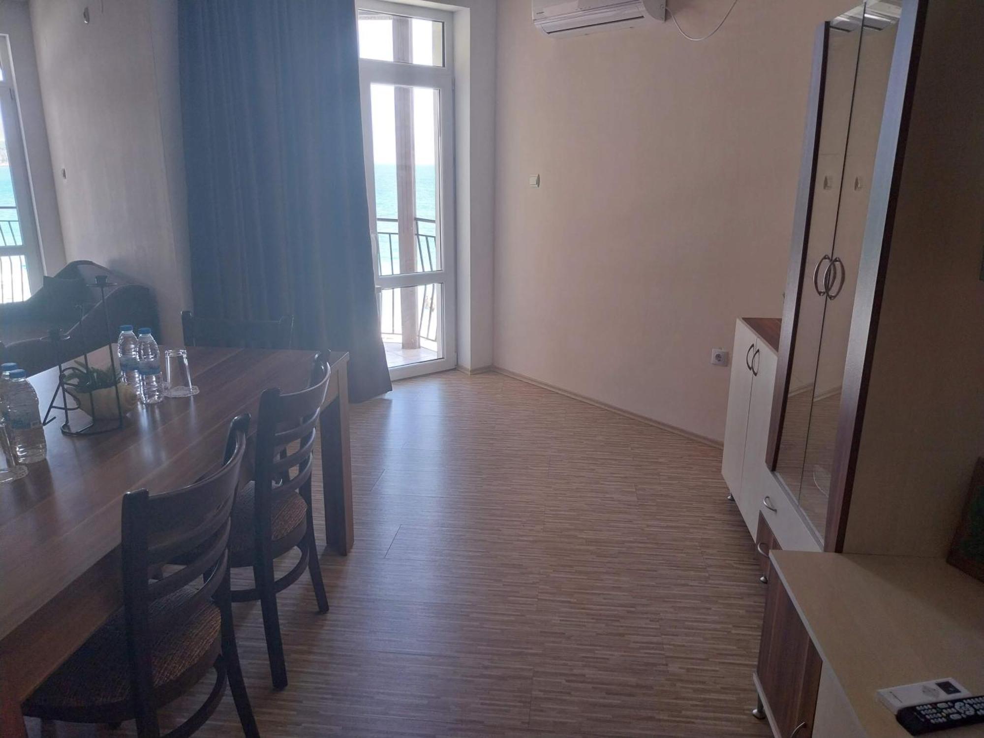 Aura Family Hotel Ravda Exterior foto